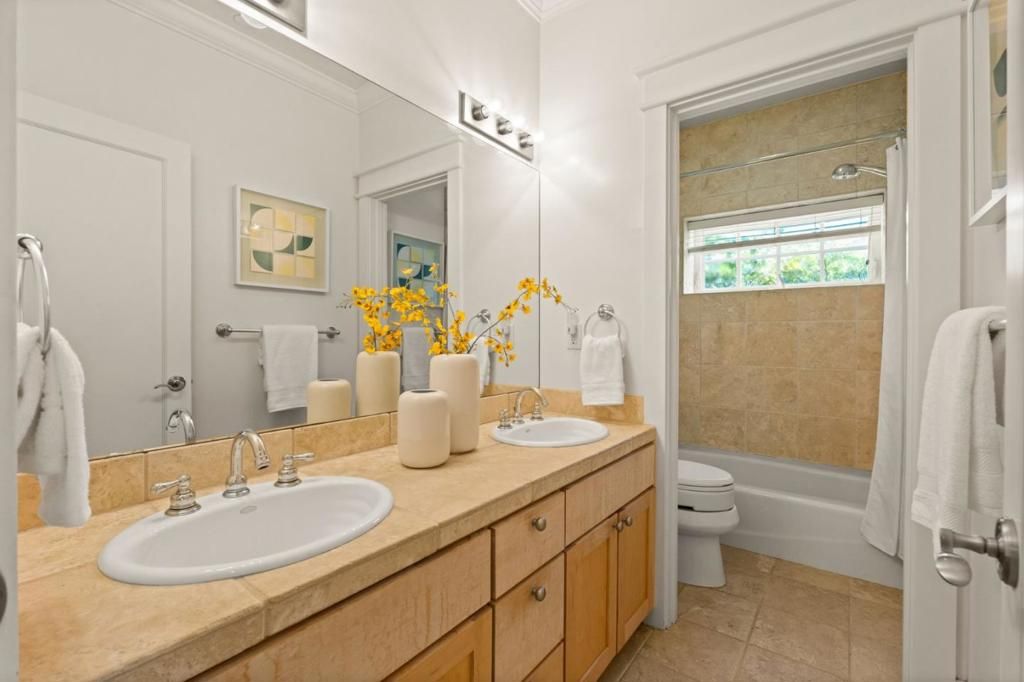 Image 60 of property listing at 902 Fallen Leaf Way, Redwood City, CA 94062