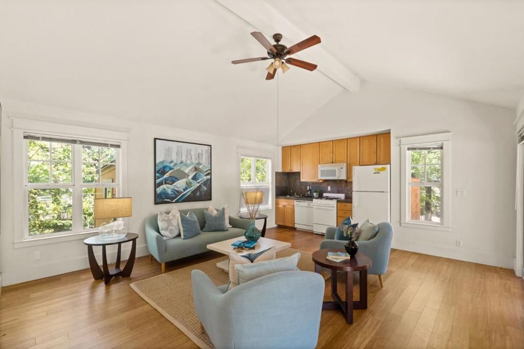 Image 78 of property listing at 902 Fallen Leaf Way, Redwood City, CA 94062