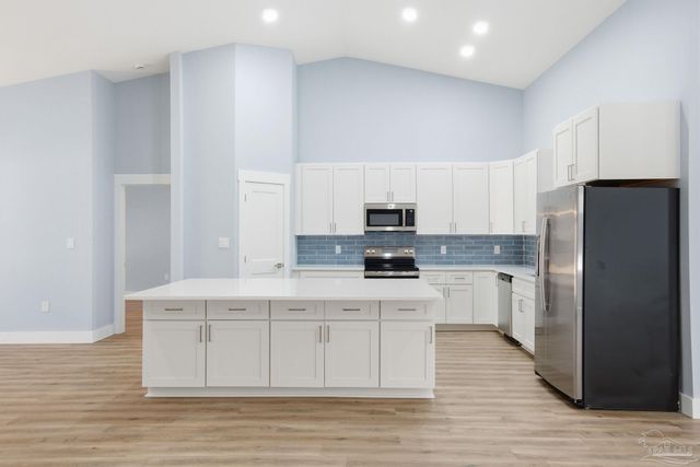 6508 Tidal Bay Dr, Milton, FL 32583