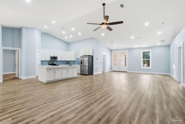 6508 Tidal Bay Dr, Milton, FL 32583