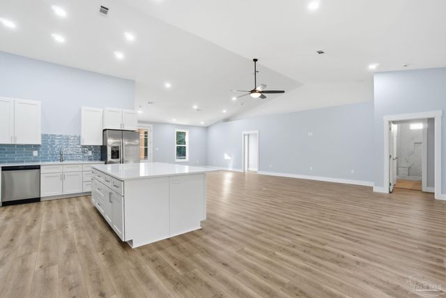 6508 Tidal Bay Dr, Milton, FL 32583