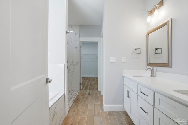 6508 Tidal Bay Dr, Milton, FL 32583