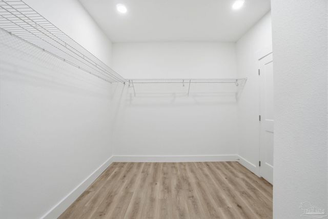 6508 Tidal Bay Dr, Milton, FL 32583