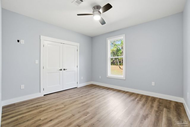 6508 Tidal Bay Dr, Milton, FL 32583