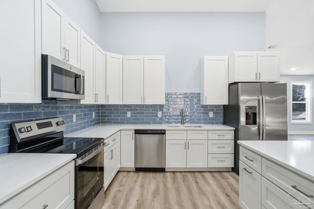 6508 Tidal Bay Dr, Milton, FL 32583