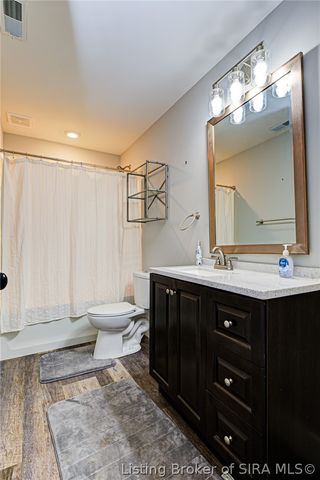 8810 Chestnut Hill Court, Charlestown, IN 47111