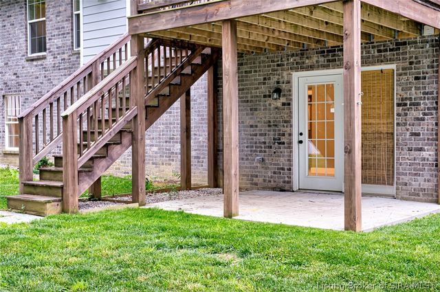 8810 Chestnut Hill Court, Charlestown, IN 47111