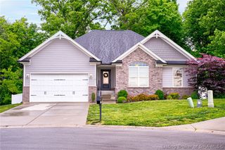 8810 Chestnut Hill Court, Charlestown, IN 47111