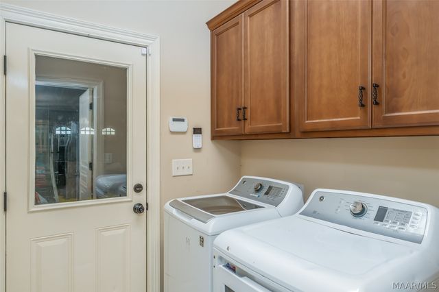 206 Pine Level Ridge, Deatsville, AL 36022