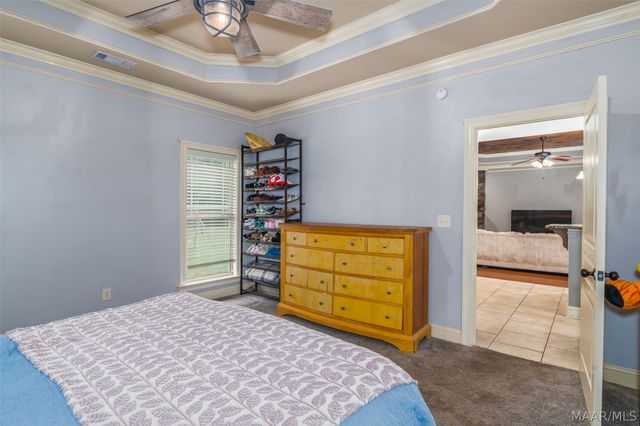 206 Pine Level Ridge, Deatsville, AL 36022