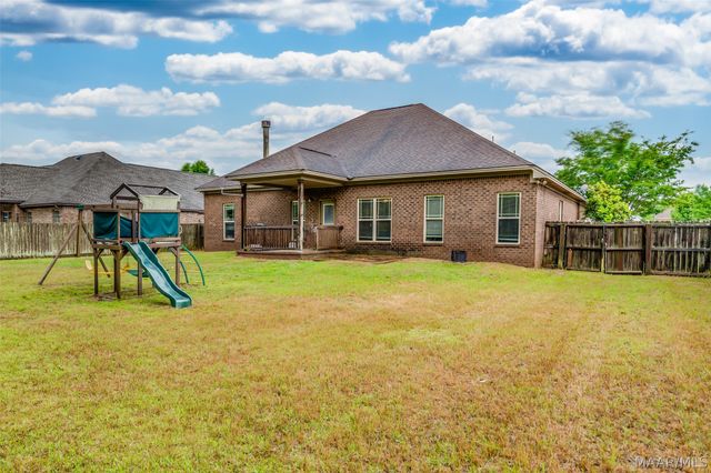 206 Pine Level Ridge, Deatsville, AL 36022