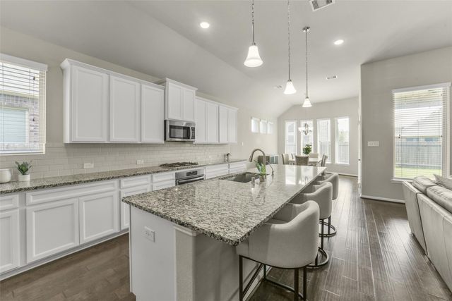 7823 Taronga Lane, Richmond, TX 77407
