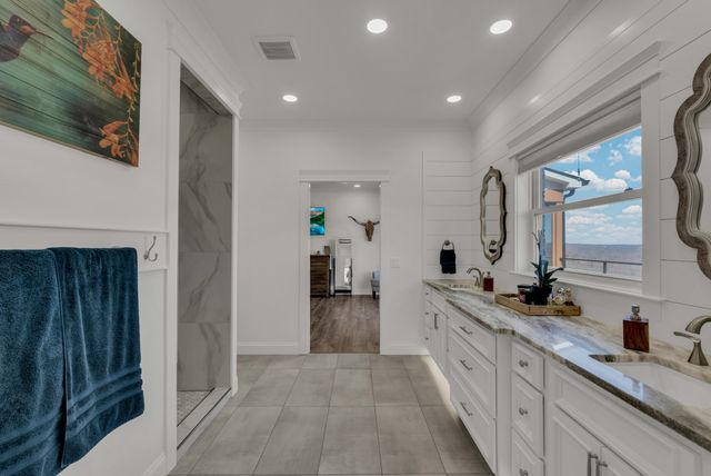 209 N Rockfish Ln, Hilham, TN 38568