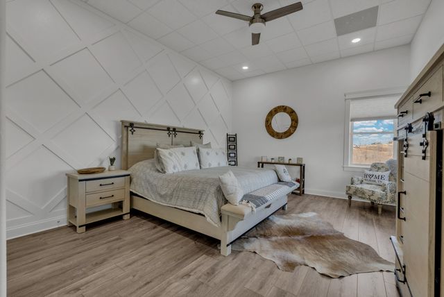 209 N Rockfish Ln, Hilham, TN 38568