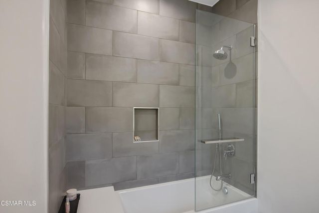 5444 Murietta Avenue, Sherman Oaks, CA 91401