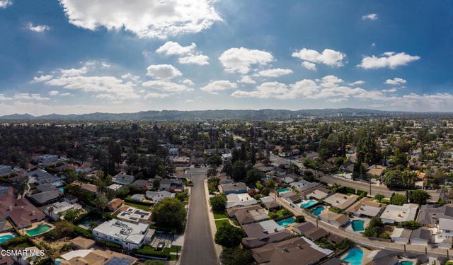 5444 Murietta Avenue, Sherman Oaks, CA 91401