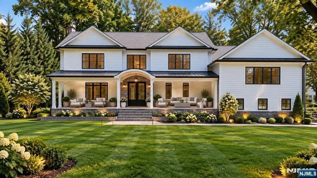 56 Clover Lane, Upper Saddle River, NJ 07458