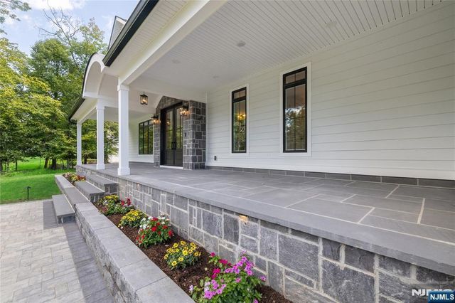56 Clover Lane, Upper Saddle River, NJ 07458