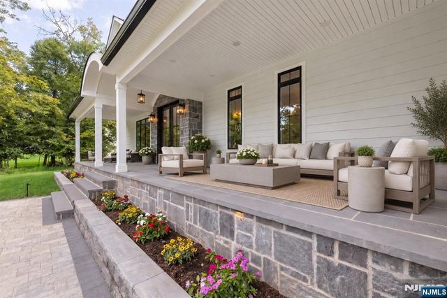 56 Clover Lane, Upper Saddle River, NJ 07458