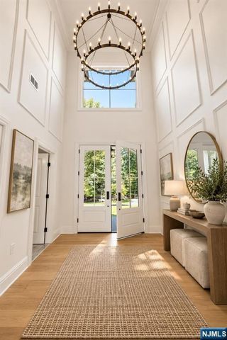 56 Clover Lane, Upper Saddle River, NJ 07458