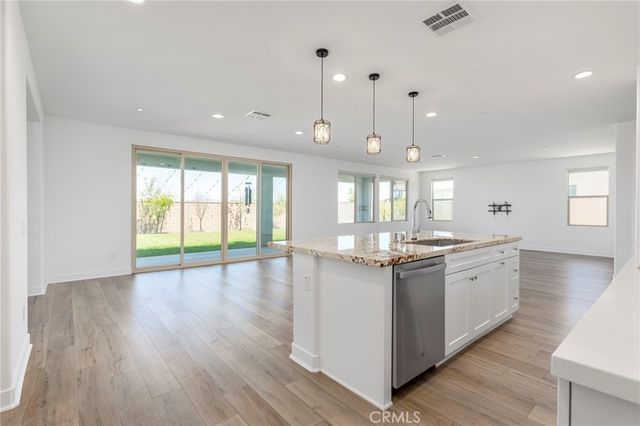 30560 Olive Berry Place, Murrieta, CA 92563