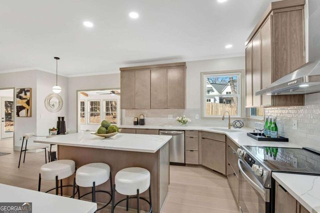 130 Trammell Court, Alpharetta, GA 30009