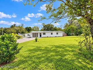 7954 GUERAD Drive N, Jacksonville, FL 32210