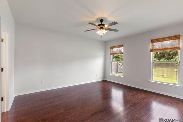 38363 Brown Rd, Prairieville, LA 70769