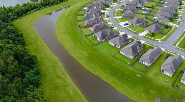 38363 Brown Rd, Prairieville, LA 70769