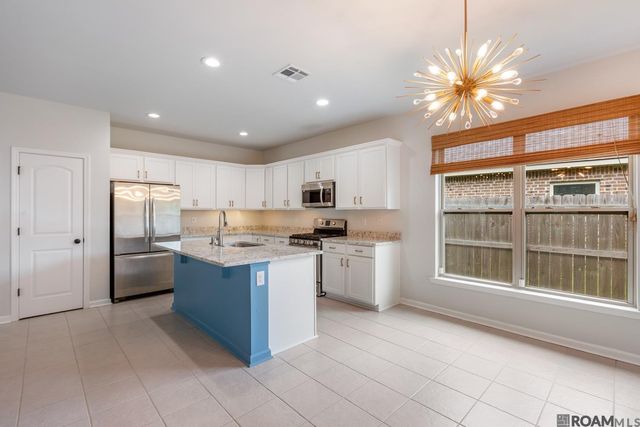 38363 Brown Rd, Prairieville, LA 70769