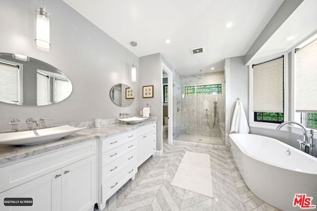 3305 Veteran Avenue, Los Angeles, CA 90034
