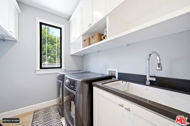 3305 Veteran Avenue, Los Angeles, CA 90034