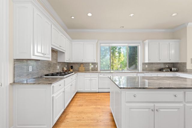 4300 Cognac Ct, Loomis, CA 95650