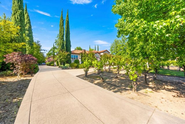 4300 Cognac Ct, Loomis, CA 95650