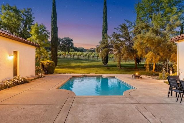4300 Cognac Ct, Loomis, CA 95650