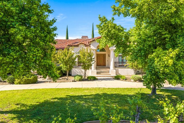 4300 Cognac Ct, Loomis, CA 95650