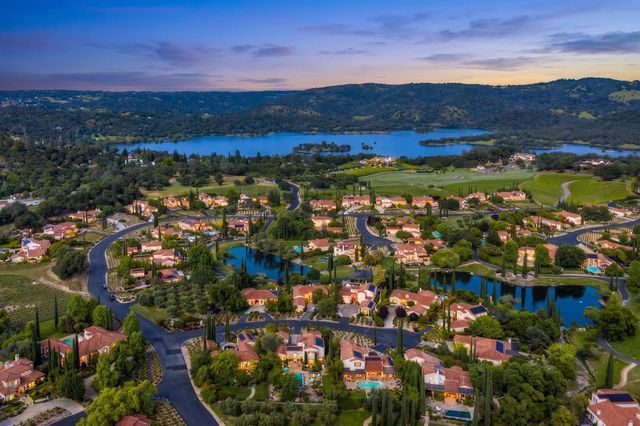 4300 Cognac Ct, Loomis, CA 95650