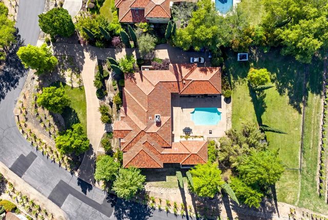 4300 Cognac Ct, Loomis, CA 95650
