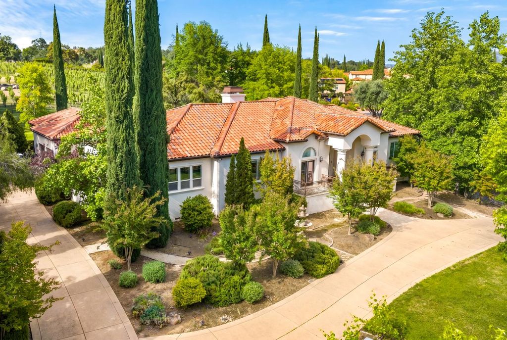 4300 Cognac Ct, Loomis, CA 95650