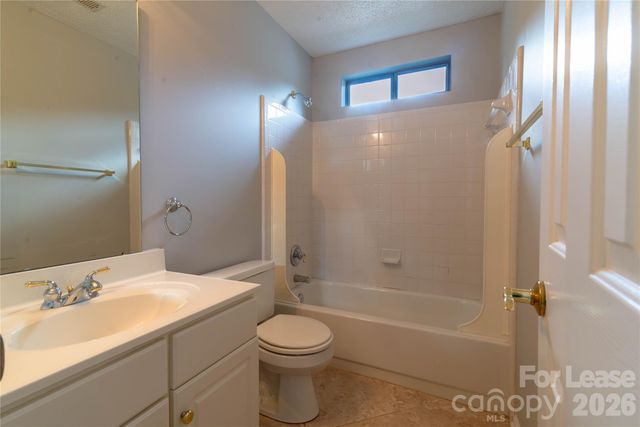 6138 Garamond Court, Charlotte, NC 28270