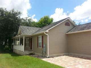 437 Leawood CIR, Naples, FL 34104