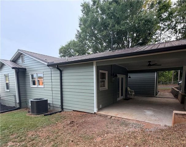 604 Lynn Avenue, Jefferson, GA 30549