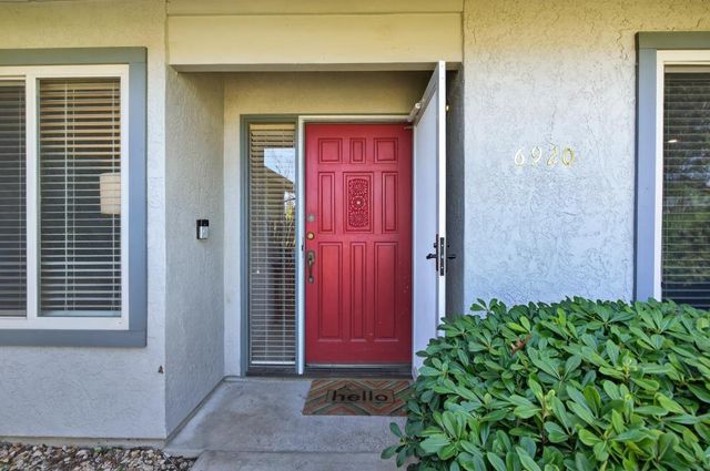 6920 Amberwick Way, Citrus Heights, CA 95621