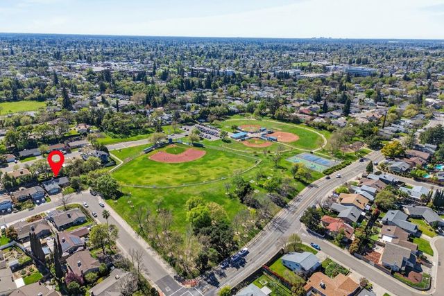 6920 Amberwick Way, Citrus Heights, CA 95621