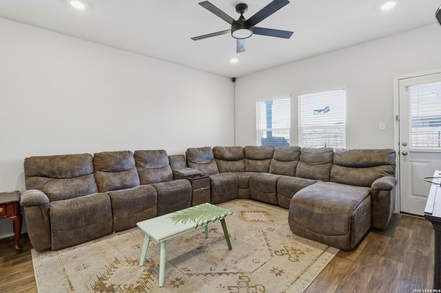 12145 Pease River, San Antonio, TX 78245