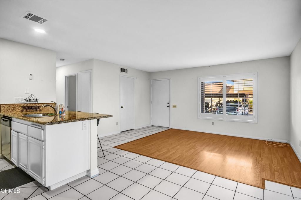 Image 6 of property listing at 4543 Bodega Court 90, Montclair, CA 91763