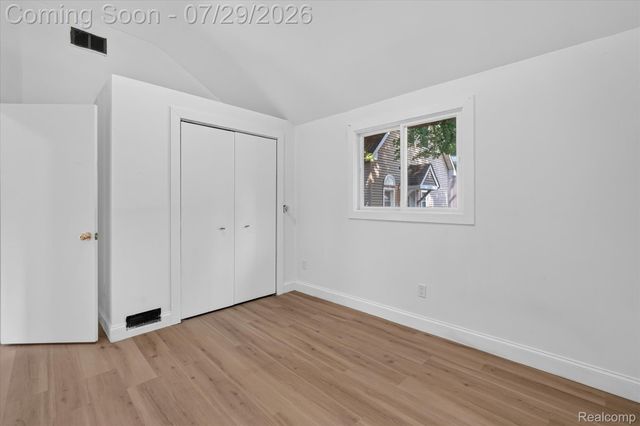 3515 Lakeview Drive, Ortonville Village, MI 48462