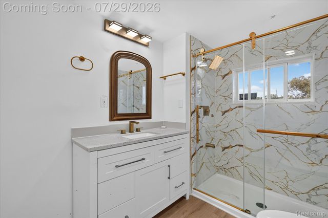 3515 Lakeview Drive, Ortonville Village, MI 48462