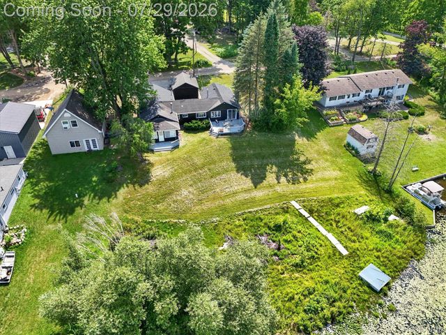 3515 Lakeview Drive, Ortonville Village, MI 48462