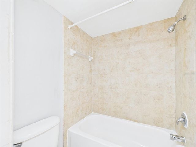 7502 BOLANOS COURT, Tampa, FL 33615